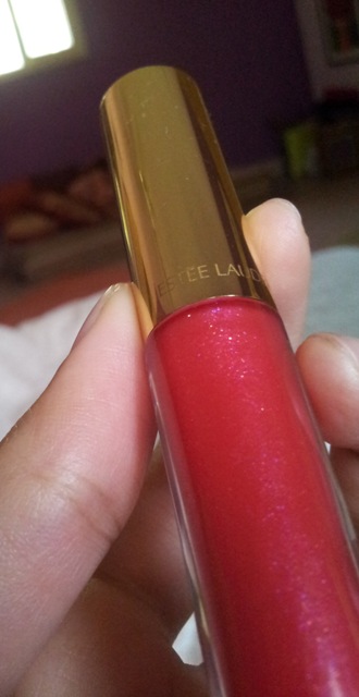 Estee Lauder Pure Color Lip Gloss in Fuchsia Fantasy (4)