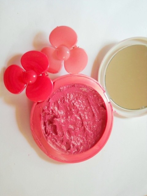 How To Make Cream Blush With Unused Lipsticks Do It Yourself