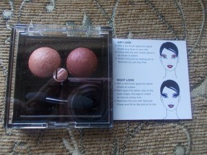 Lakme absolute baked eyeshadows day shimmer