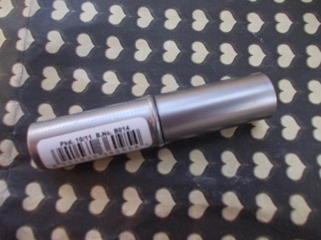 Lakme absolute maatte lipstick winter lily (2)