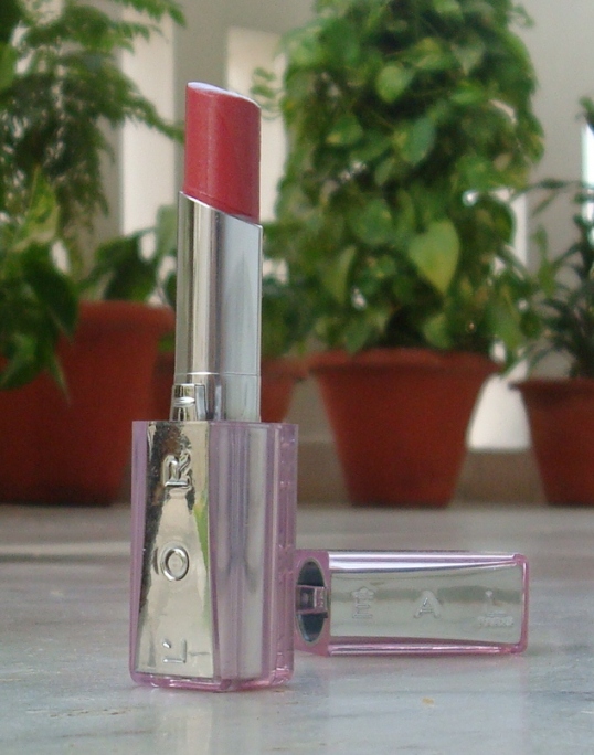 L’Oreal Paris Color Riche Nutri Shine Lipstick in Old Rose Review