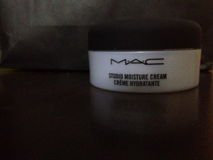 MAC Studio Moisture Cream Review