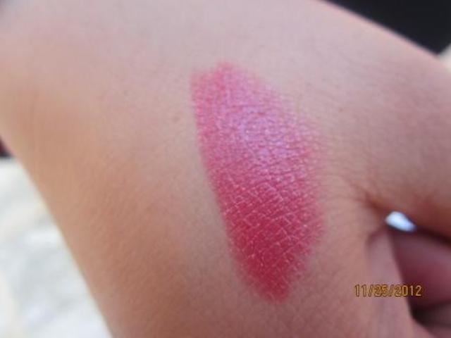 Maybelline Color sensational High Shine Lipstick Fruit Punch (4)
