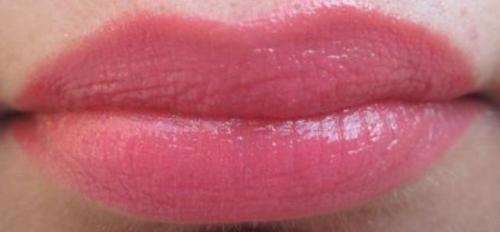 Maybelline Color sensational High Shine Lipstick Fruit Punch (5)
