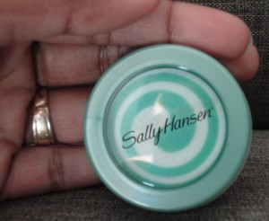 Sally Hansen Salon Manicure Cuticle Eraser Balm Review