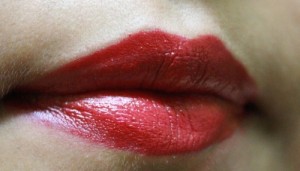 lakme lip love lipstick sangria seduction