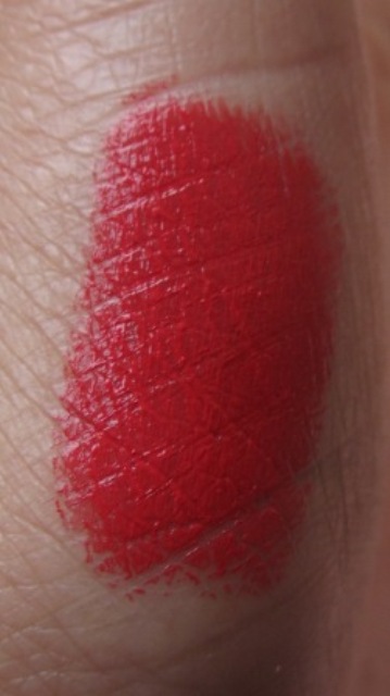 maybellimaybelline colorsensational are you red-dy lipstick (7)ne colorsensational are you red-dy lipstick (7)
