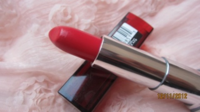 maybelline colorsensational are you red-dylipstick (6)