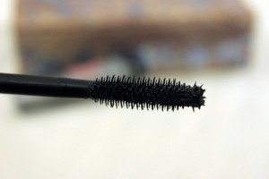 Benefit they're real mascara wand