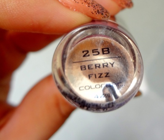 Colorbar Velvet Matte Lipstick Berry Fizz (3)