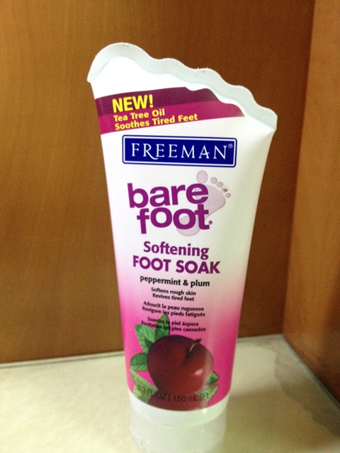 Freeman BareFoot peppermint&plum Softening Foot Soak