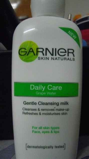 Garnier+Daily+Care+Gentle+Cleansing+Milk+Review