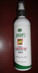 Jovees Citrus Cleansing Milk