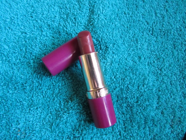 Lissome Lipstick in Barely Brown (2)