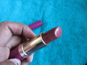 Lissome Lipstick in Barely Brown (3)