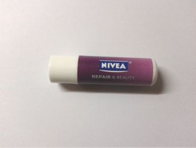 Nivea Repair & Beauty LipBalm