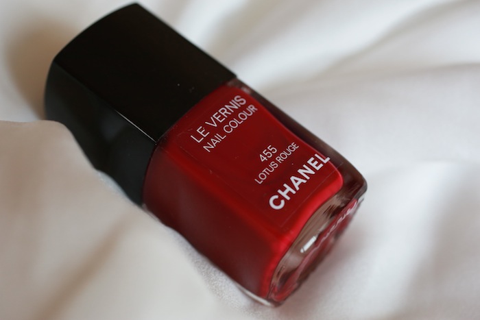 chanel lotus rouge