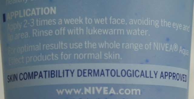nive aqua effect skin refining scrub (5)