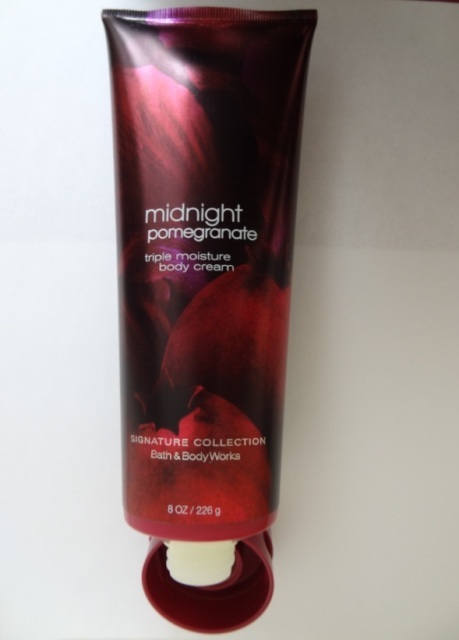 Bath & Body Works Midnight Pomegranate Triple moisture body cream (3)