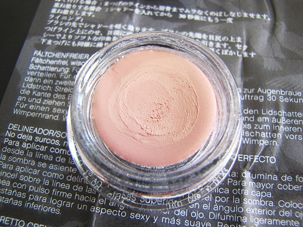 Benefit Creaseless Eyeshadow in Sippin n Dipping 5