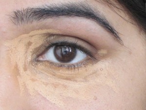 Conceal Dark Circles Using Maybelline Color Tattoo in Fierce n Tangy 3