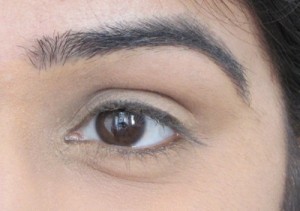 Conceal Dark Circles Using Maybelline Color Tattoo in Fierce n Tangy 5