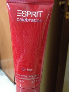 Espirit shimmering body lotion