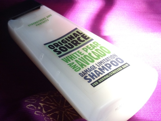 Original Source White Pear and Avocado Damage Limitation Shampoo