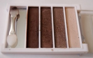 e.l.f Essential Flawless Eyeshadow - Tantalizing Taupe (4)