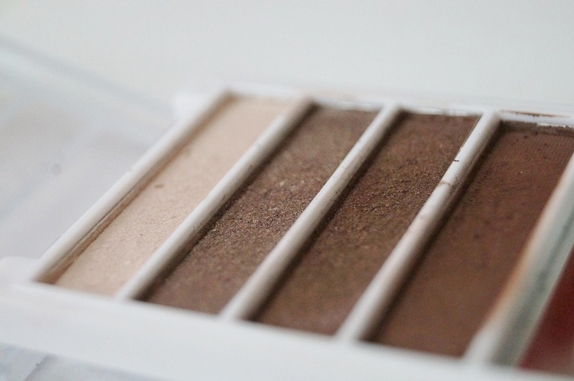 e.l.f Essential Flawless Eyeshadow - Tantalizing Taupe (7)