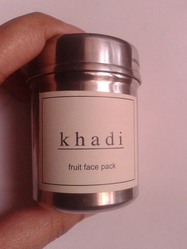 Khadi fruit face pack