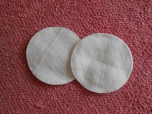 Bare Essentials Avera Round Cotton Pads (2)