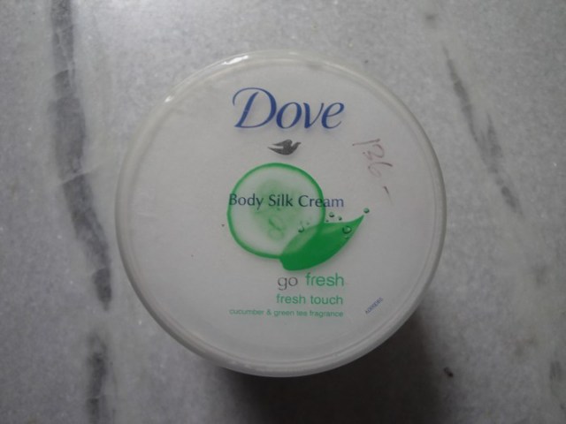 Dove Body Silk Cream - Go Fresh  (3)