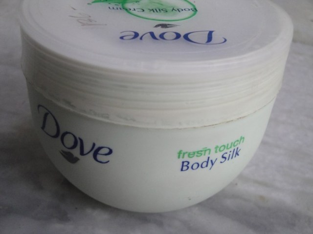 Dove Body Silk Cream - Go Fresh  (7)
