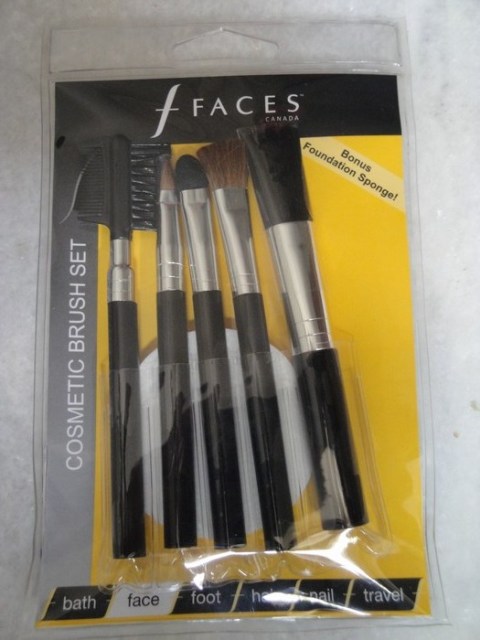 Faces Cosmetics 5  Piece Foundation Sponge Brush Set