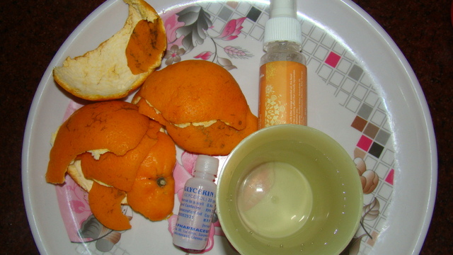How+To+Make+Orange+Facial+Spray+Do+It+Yourself