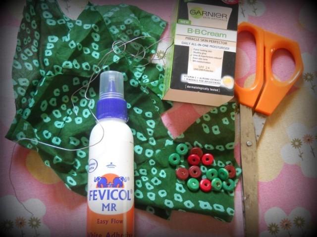 How to Make Earrings from Leftover Fabric DIY (3)
