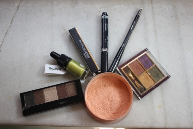 Light and Dark Green Eye Shadow Tutorial products used