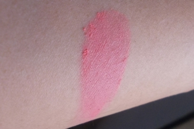 Lotus Herbals Purestay Long Lasting Blusher Rose Kiss Swatches
