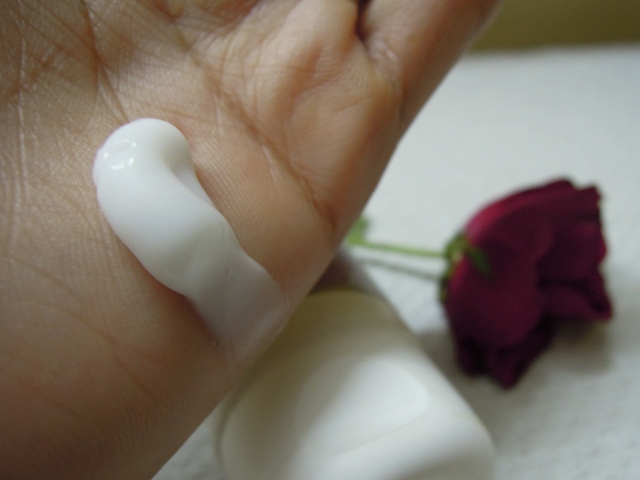 Marks and Spencer Rose Hand & Nail Cream (5)