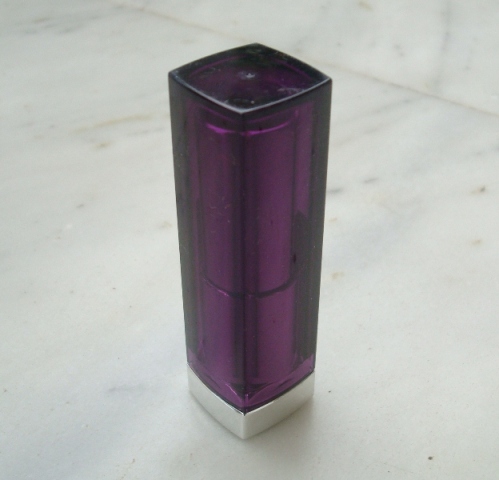 Maybelline colorsensational lipstick Plum Paradise (7)