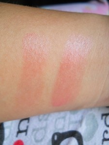 Vaseline Lip Therapy Rosy LIps swatch