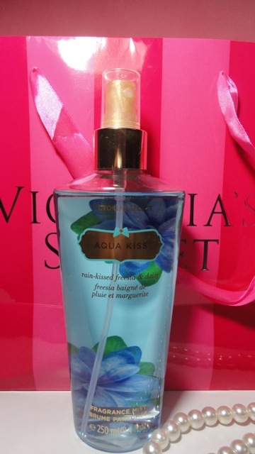 Victoria’s+Secret+Aqua+Kiss+Fragrance+Mist+Review
