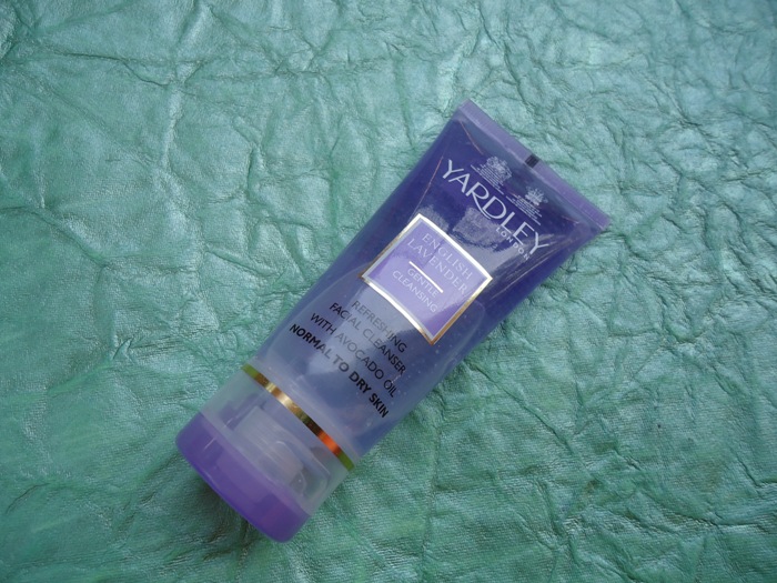 Yardley+London+English+Lavender+Refreshing+Facial+Cleanser+Review