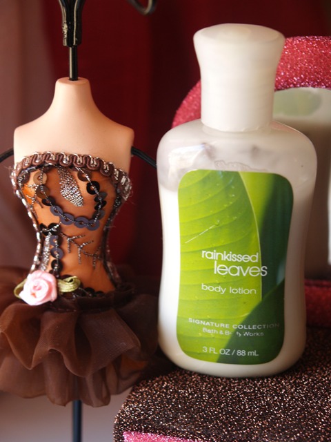 Bath and Body Rainkissed Leaves Body Lotion