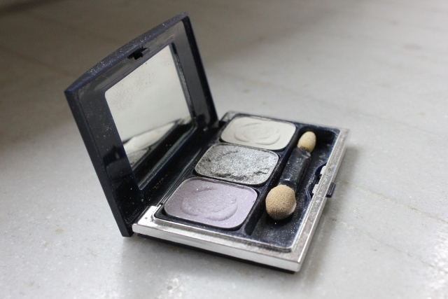 Chambor+Eyeshadow+Trio+in+Tender+Lilac+Review