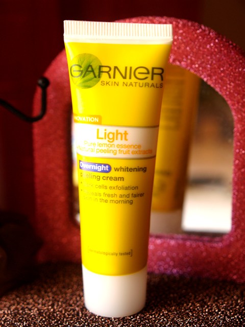 Garnier Light Overnight Whitening Peeling Cream 1