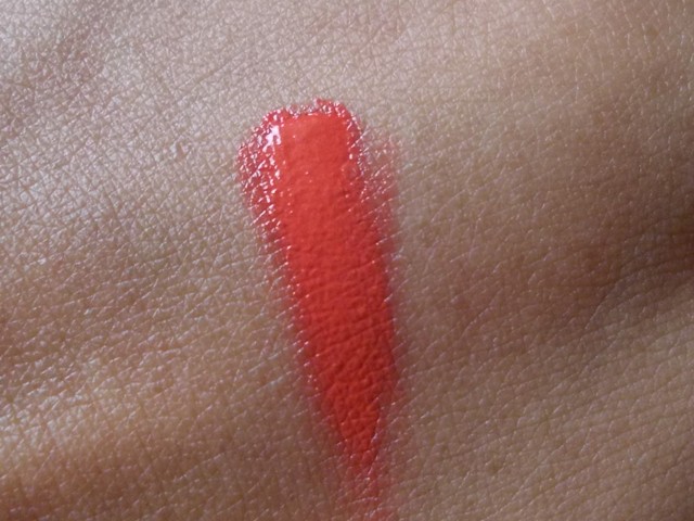 Inglot Freedom System Lipstick refill #19 swatch