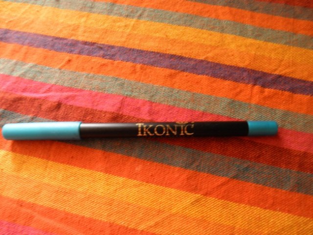 Kryolan Ikonic Gel Liner Pencil in Turquoise 3