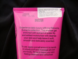 Marks&Spencer Waterlily shower gel (6)